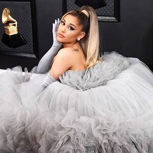Ariana Grande Anime Porn - Why Ariana Grande Not Single Anymore? | Reasons To Know | Shortfundly